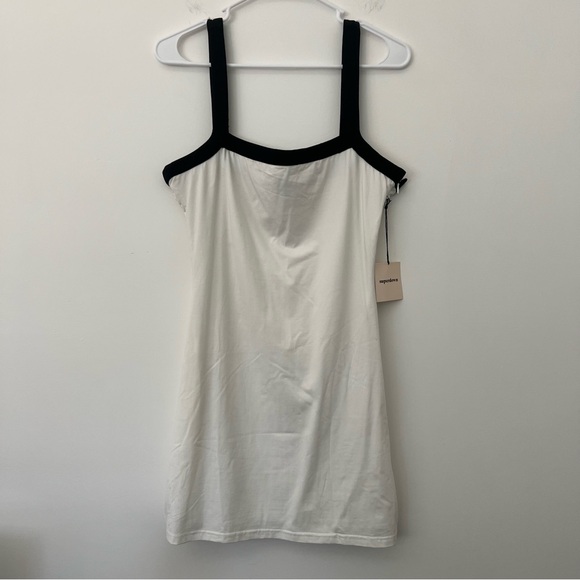 NWT Superdown Arri Contrast Trim Dress in Black and White Size Large - Picture 2 of 8